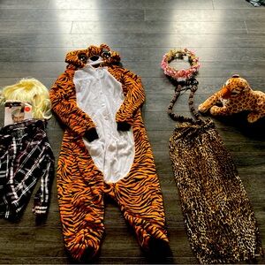 Tiger King group/family costumes. Joe exotic/Carol Baskin/Tiger